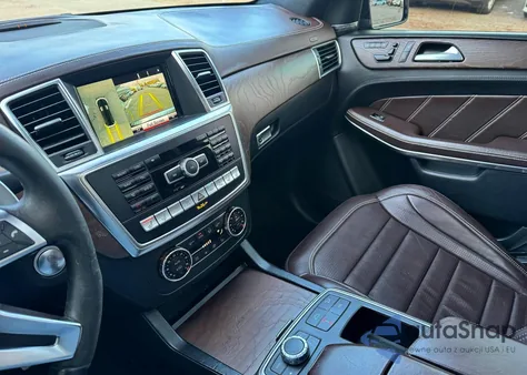 2013 Mercedes-Benz Gl 63 Amg z USA, uszkodzony, nr VIN 4JGDF7EE9DA221900